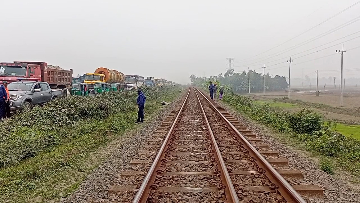 টাঙ্গাইলে রেললাইন থেকে অজ্ঞাত ব্যক্তির মরদেহ উদ্ধার