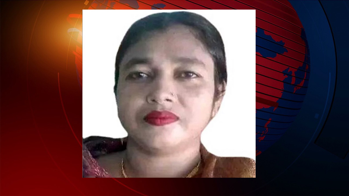 শ্রেণিকক্ষে পাঠদানকালে মৃত্যুর কোলে ঢলে পড়লেন শিক্ষিকা