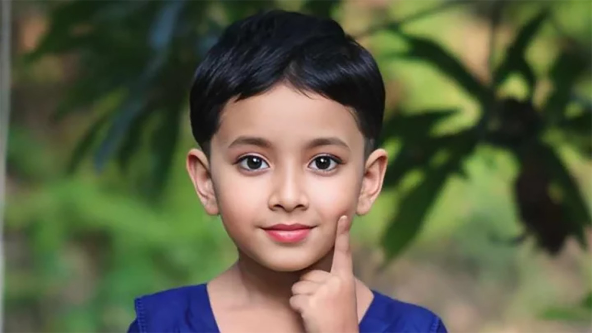 সড়ক পার হতে গিয়ে প্রাণ গেলো শিশু আদিবার