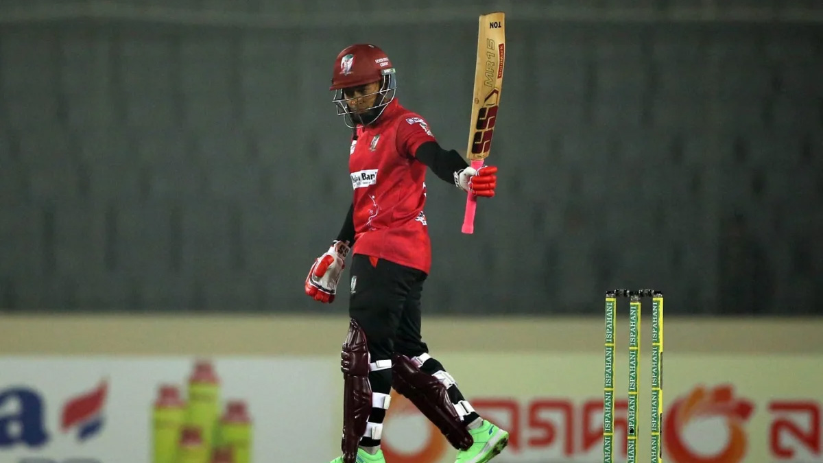 মুশফিকের ঝড়ো ইনিংসে বরিশালের বড় সংগ্রহ