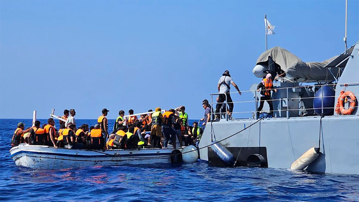 ভূমধ্যসাগরে ৬০ অভিবাসন প্রত্যাশী উদ্ধার