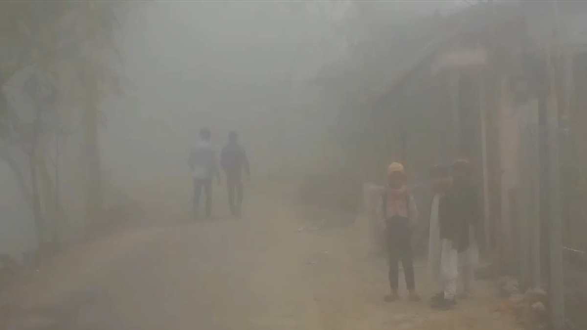 সর্বনিম্ন তাপমাত্রায় কাঁপছে দিনাজপুর