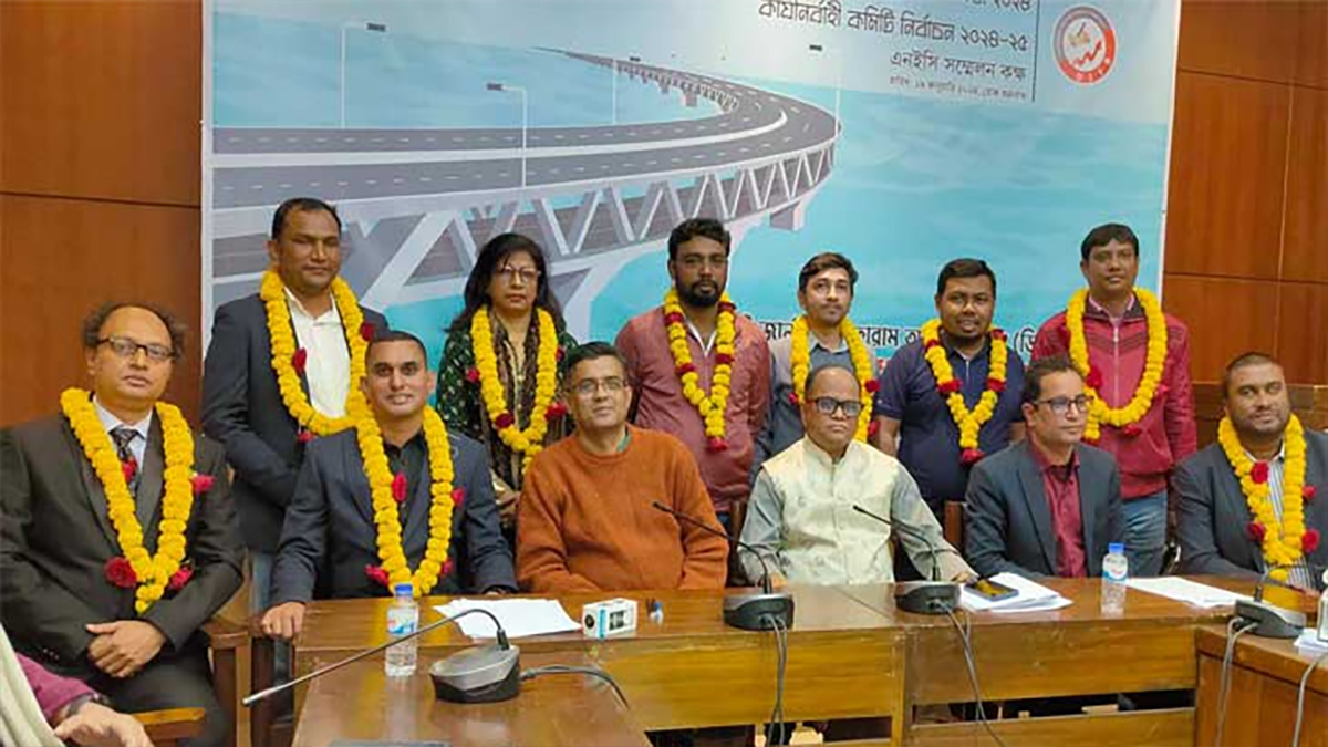 ডেভেলপমেন্ট জার্নালিস্ট ফোরামের সভাপতি হামিদ, সম্পাদক মুহিব