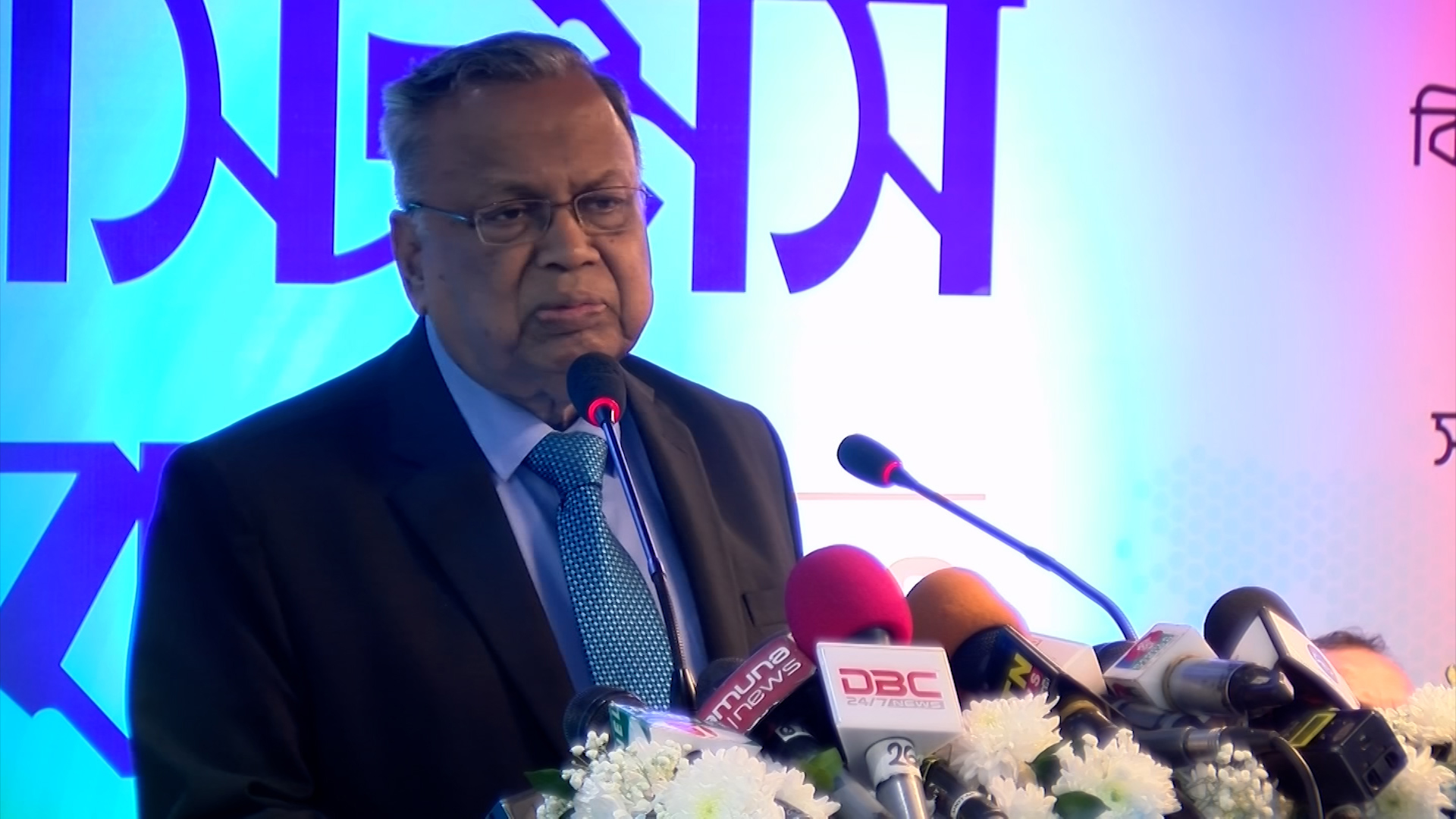 অর্থপাচার রোধে এনবিআরের সক্ষমতা আরও বাড়াতে হবে: অর্থমন্ত্রী