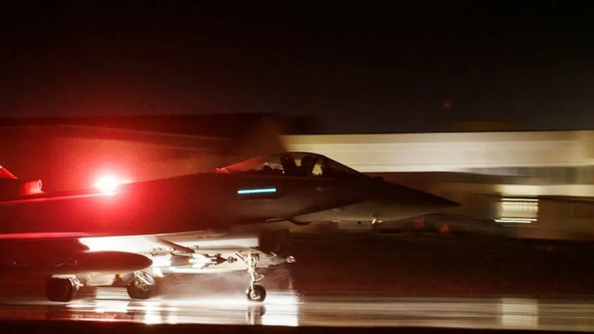 ইয়েমেনে আবারও যুক্তরাষ্ট্র-যুক্তরাজ্যের বিমান হামলা