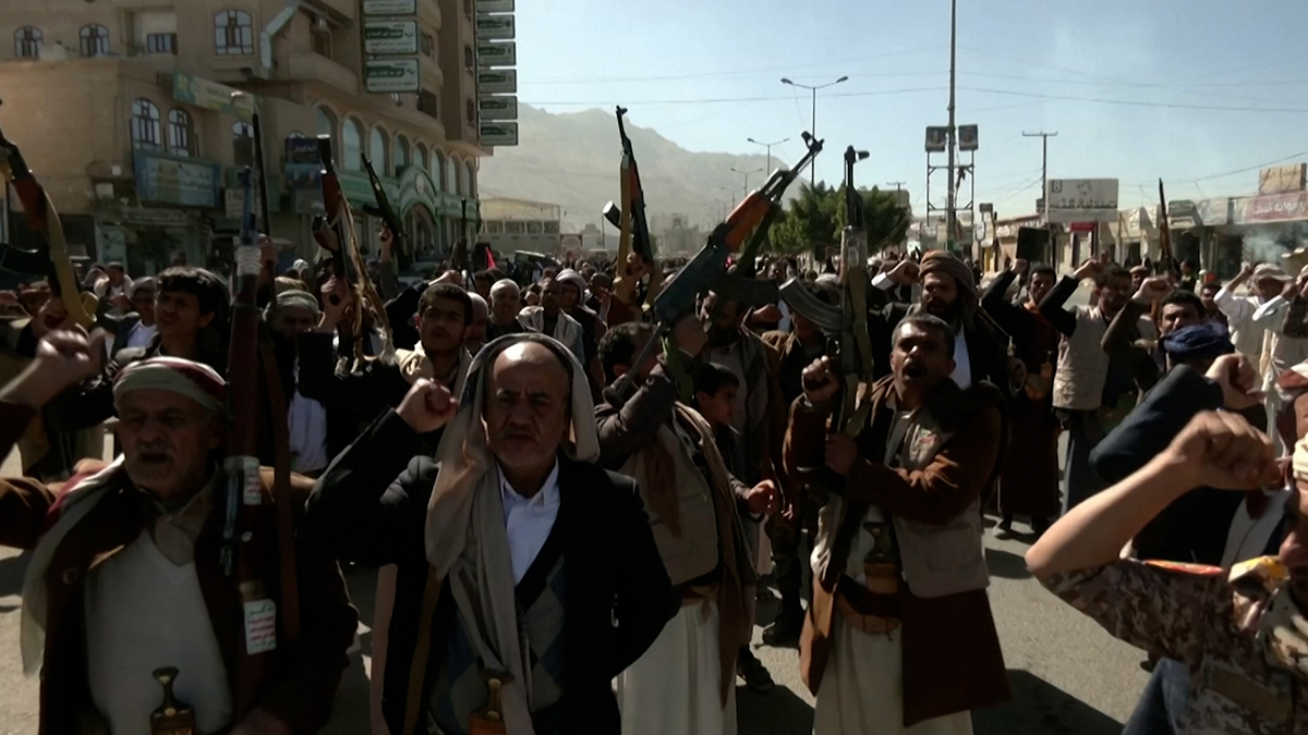 গাজার পক্ষে যুদ্ধে জড়ানো কারা এই ‘হুতি বিদ্রোহী’?