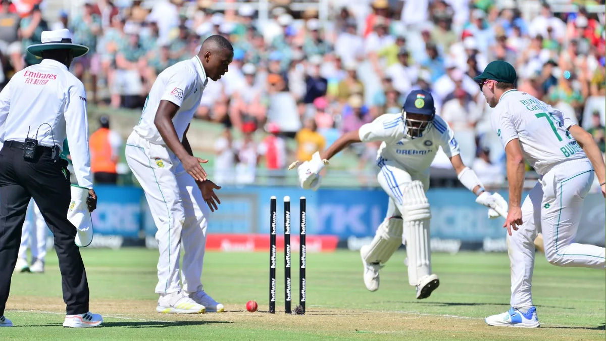 শূন্য রানে শেষের ছয় উইকেট হারিয়ে লজ্জার রেকর্ড ভারতের