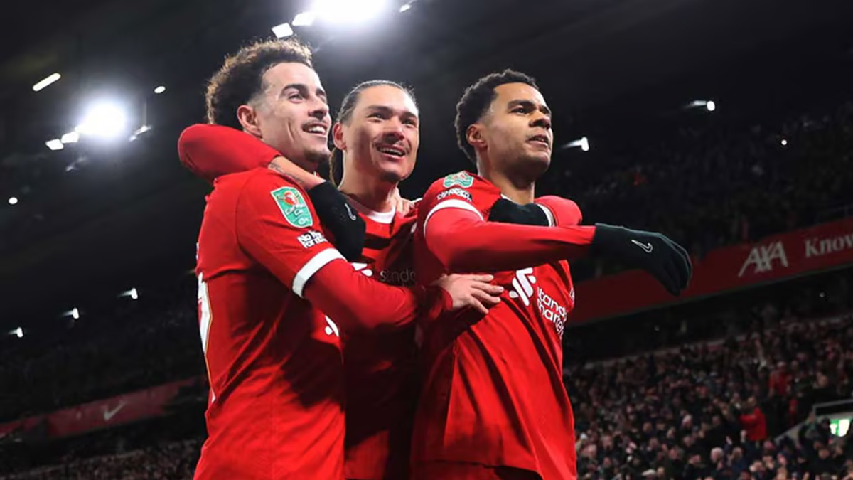 ফাইনালের পথে লিভারপুল