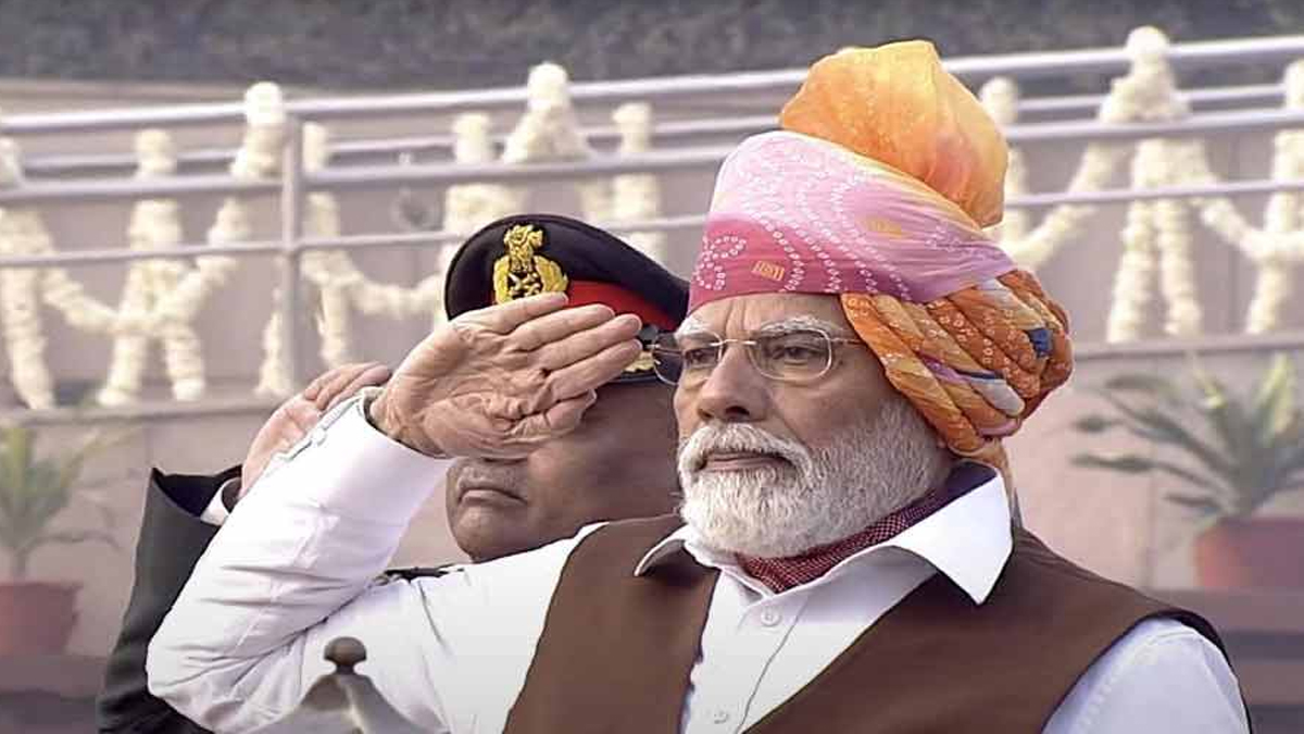 রামের প্রিয় রঙের পাগড়ি পরে ‘প্রজাতন্ত্র দিবস’ উদযাপন মোদির