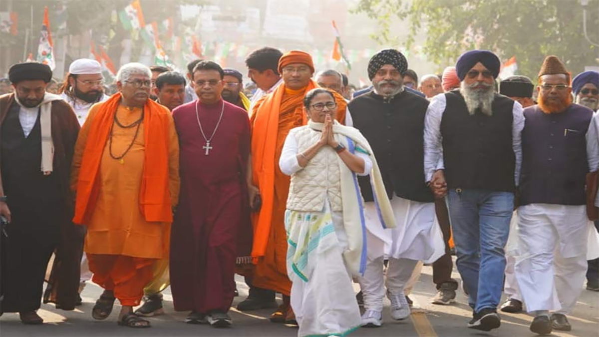 রাম মন্দির উদ্বোধনের দিনে মমতার ‘সম্প্রীতি র্যালি’