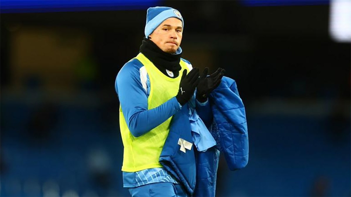 সিটি ছেড়ে ওয়েস্ট হ্যামে ফিলিপস