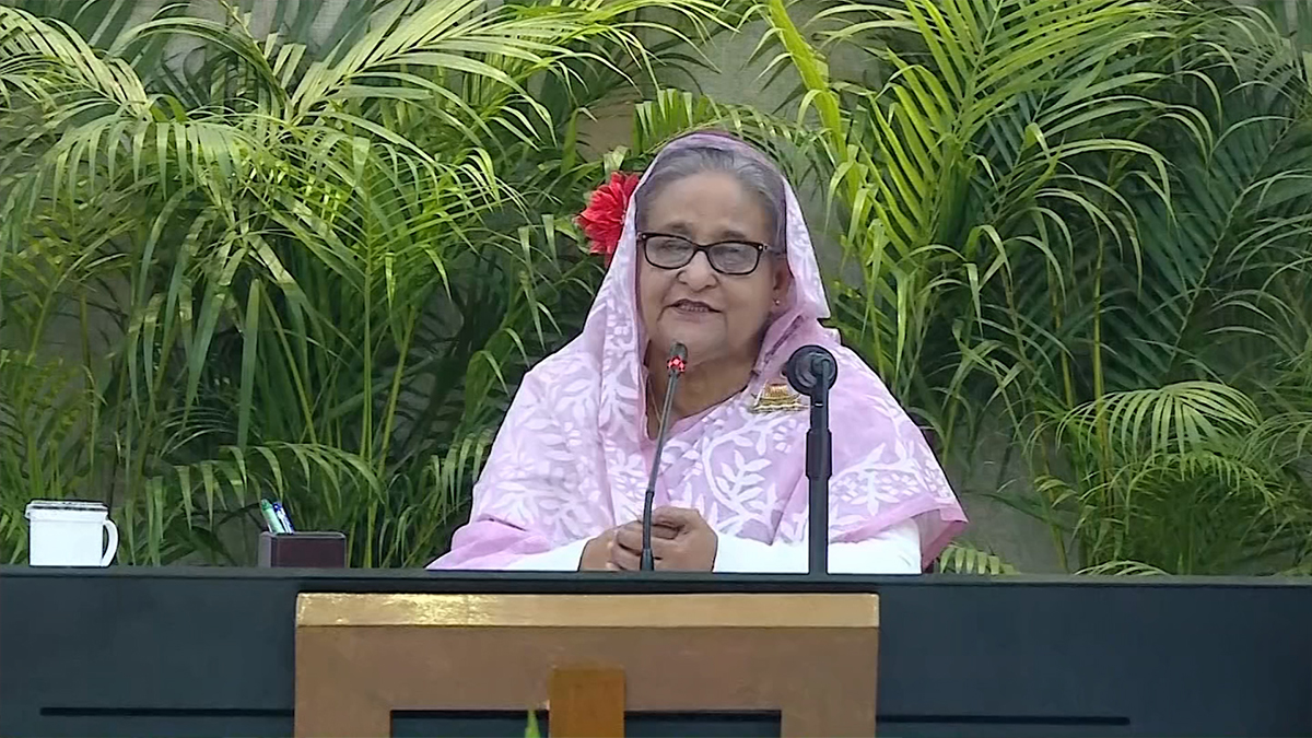 যথাসময়ে প্রকল্প বাস্তবায়নে প্রধানমন্ত্রীর নির্দেশনা