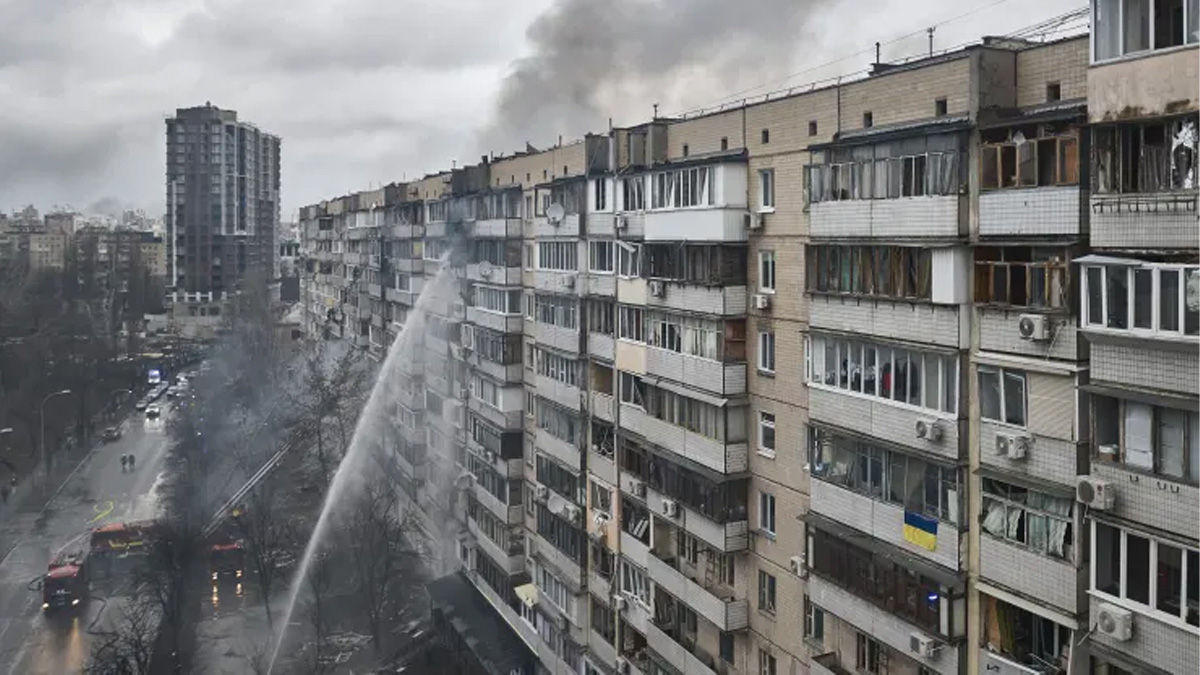 ইউক্রেনের বিরুদ্ধে আরও তীব্র হামলার ঘোষণা পুতিনের
