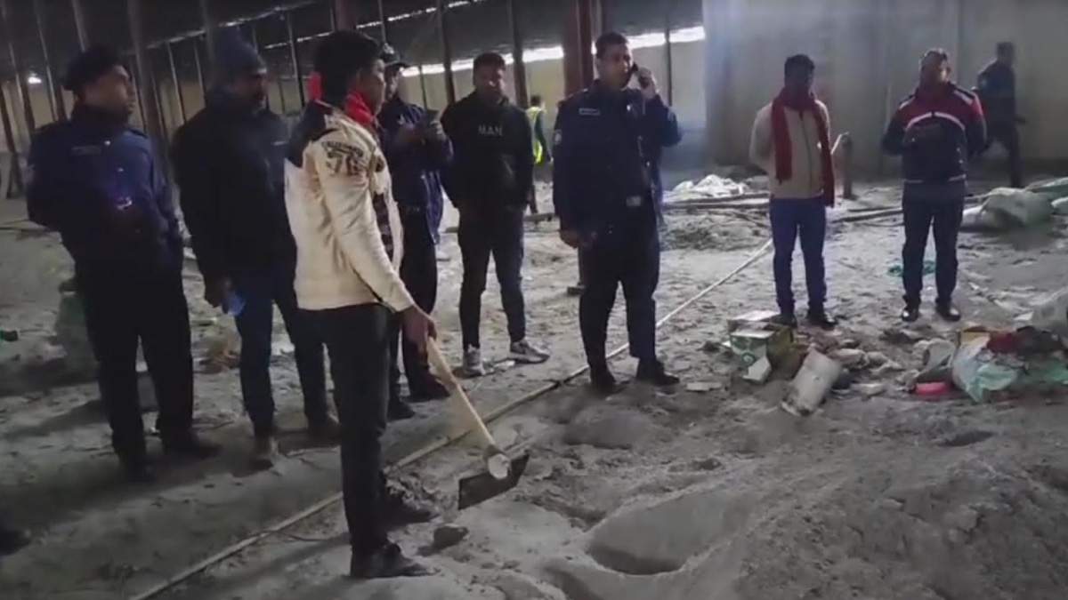 নিখোঁজের ৫ দিন পর মাটি খুঁড়ে নিরাপত্তা প্রহরীর মরদেহ উদ্ধার