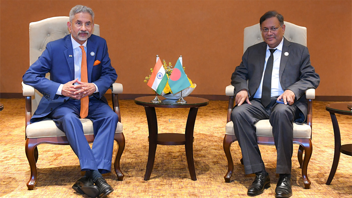 উগান্ডায় হাছান মাহমুদ-জয়শঙ্কর বৈঠক