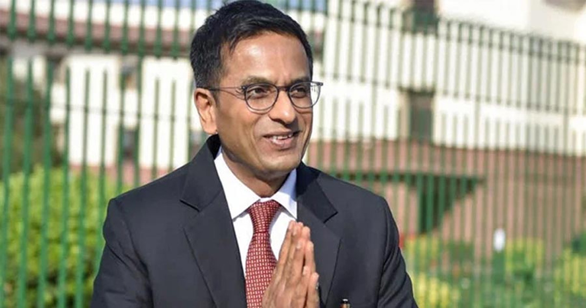 এজলাসে বসে বিচারকাজ পর্যবেক্ষণ করলেন ভারতের প্রধান বিচারপতি