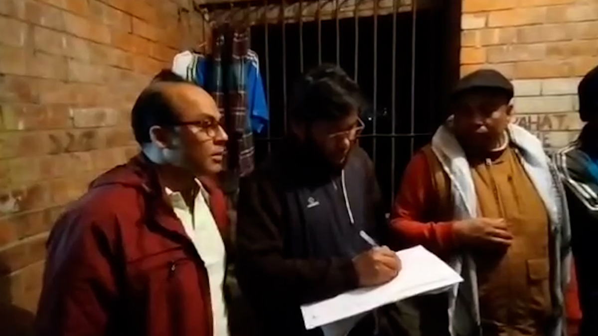 জাবিতে আবাসিক হলে অভিযান, অছাত্রদের উৎখাত