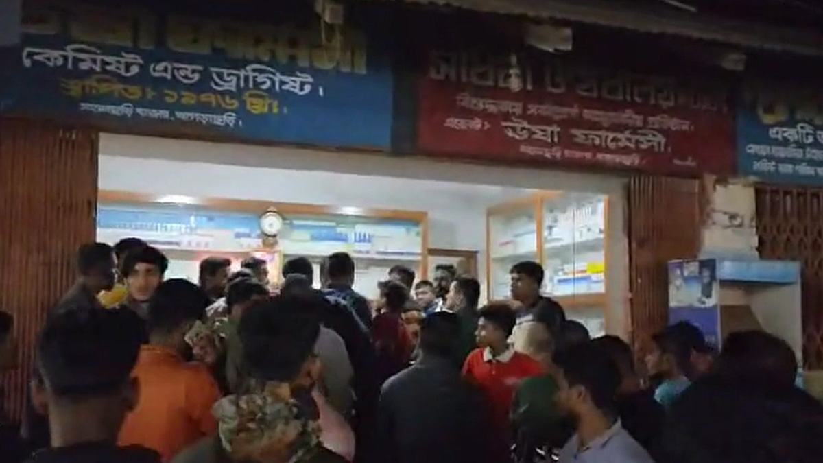 খাগড়াছড়িতে পল্লী চিকিৎসকের ভুলে শিশুর মৃত্যুর অভিযোগ, গ্রেফতার ১