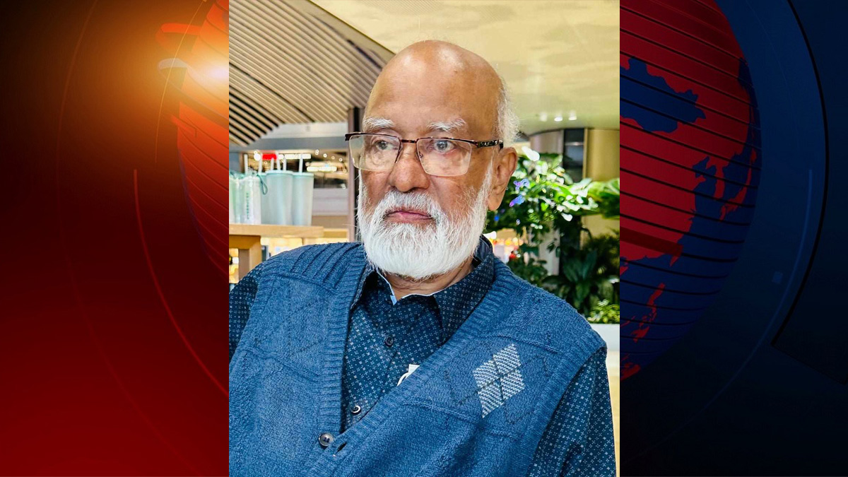 চিকিৎসা শেষে দেশে ফিরেছেন খন্দকার মোশাররফ