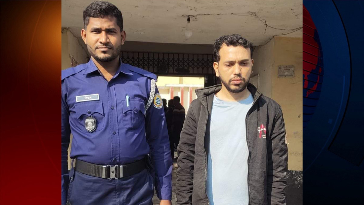 বরিশালে স্ত্রীকে হাতুড়ির আঘাতে হত্যার অভিযোগে স্বামী আটক