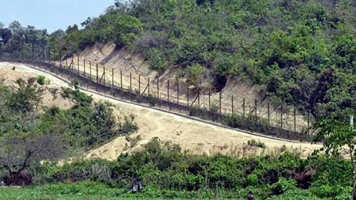 মিয়ানমার সীমান্তবর্তী নাফ নদীতে নিখোঁজ জেলের ১৮ দিন পর মরদেহ উদ্ধার