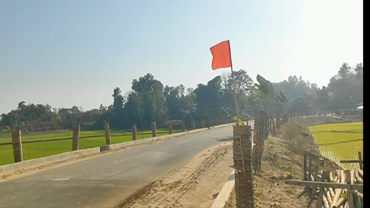 সীমান্তে গোলাগুলির শব্দ না থাকলেও পাওয়া যাচ্ছে মরদেহ