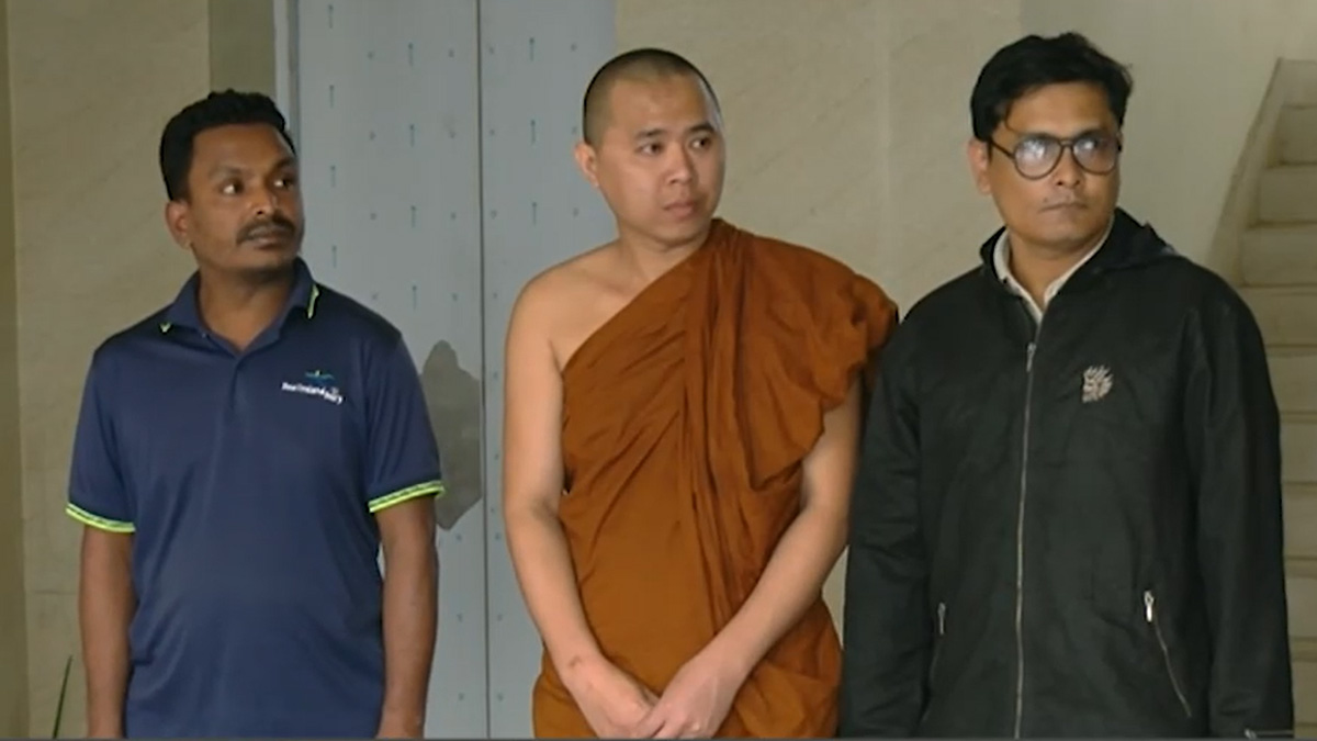 ১৬ হাজার পিস ইয়াবাসহ বৌদ্ধ ভিক্ষুকে আটক করেছে ডিবি