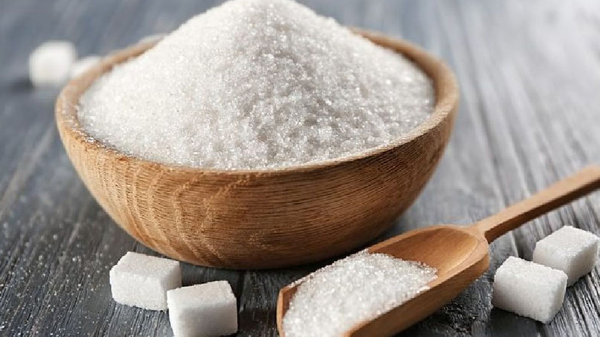 চিনির দাম বাড়ানোর সিদ্ধান্ত থেকে সরে এসেছে মন্ত্রণালয়