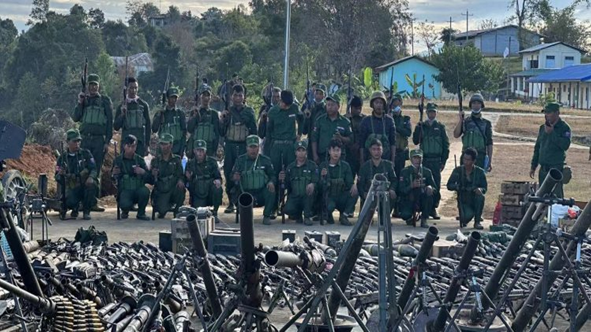 নতুন চন্দ্রবর্ষে জান্তাকে ক্ষমতাচ্যুত করার প্রতিজ্ঞা তিন বিদ্রোহী গোষ্ঠীর