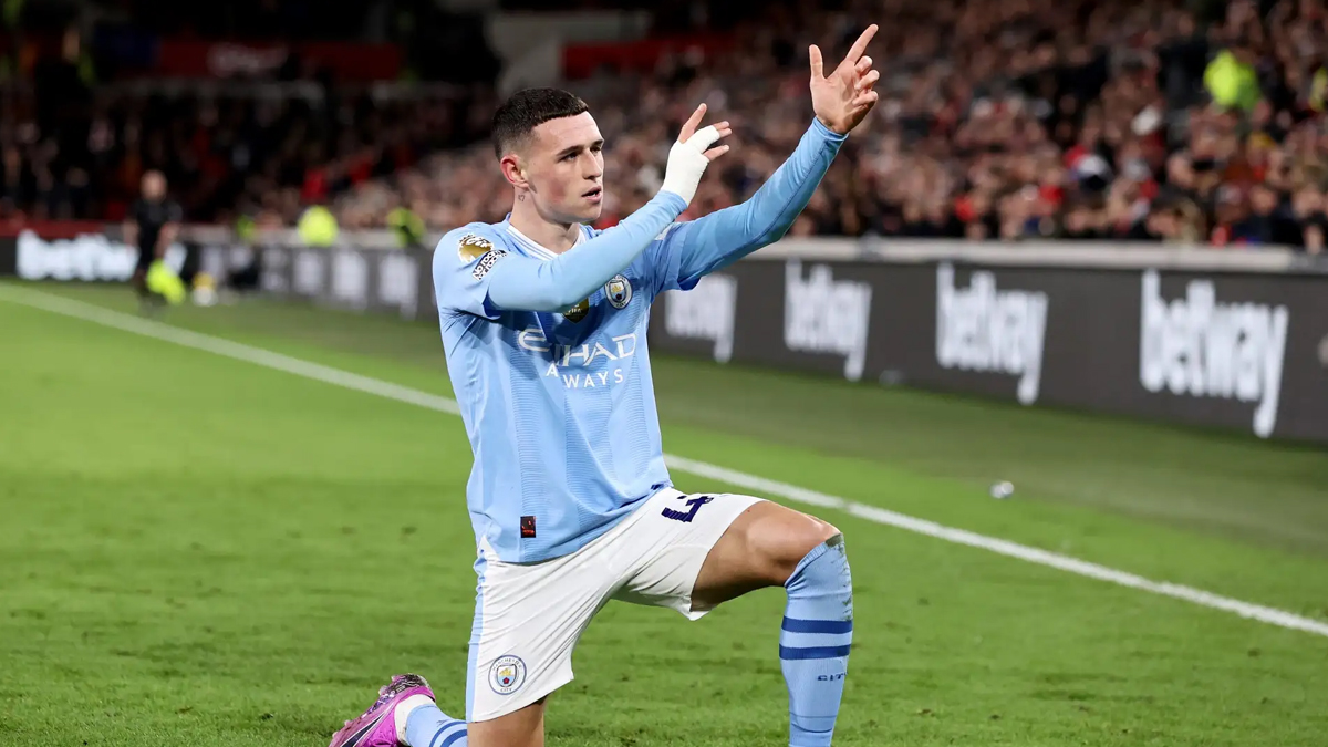 ফোডেনের হ্যাটট্রিকে পিছিয়ে পড়েও ম্যানসিটির জয়