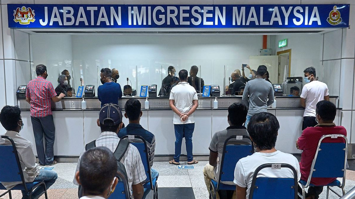 প্রত্যাবাসন কর্মসূচি: দেশে ফেরার সুযোগ পাচ্ছেন মালয়েশিয়ায় থাকা অবৈধ প্রবাসীরা