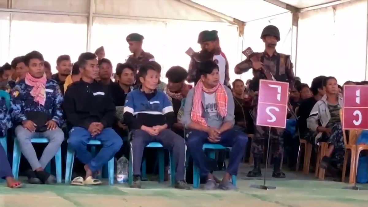 মিয়ানমারের বিজিপি সদস্যসহ ৩৩০ নাগরিককে হস্তান্তর