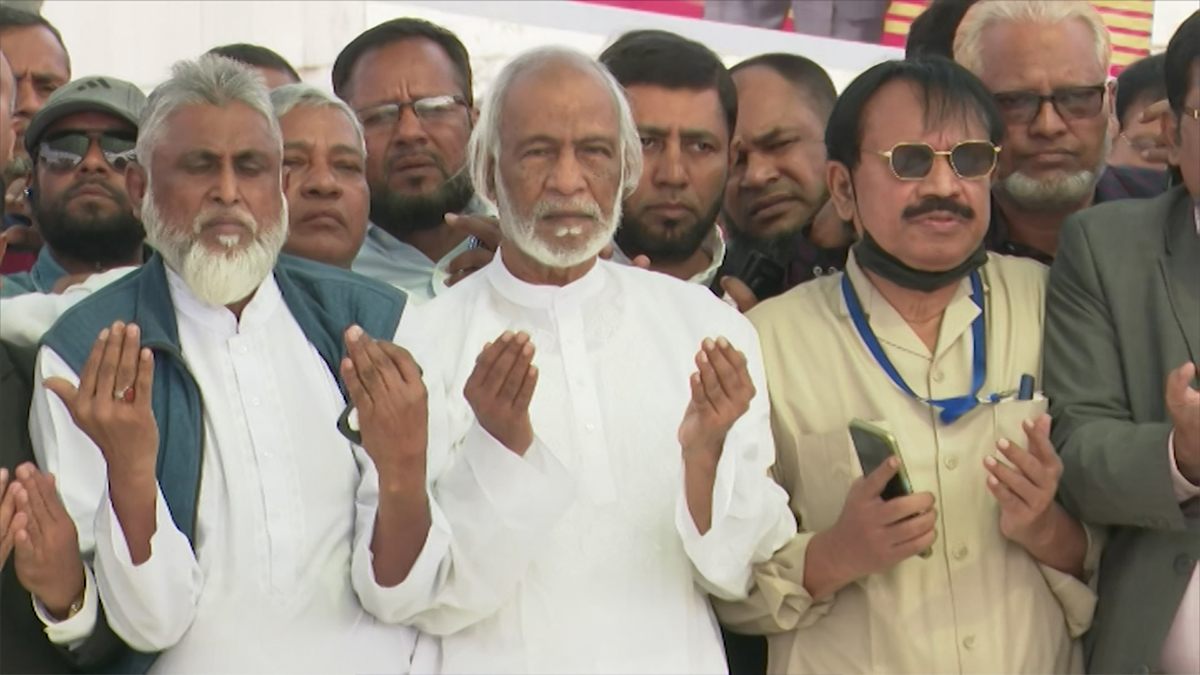 বাকশাল সরকার বিরোধীদল নিশ্চিহ্নের খেলায় মেতেছে: মঈন খান