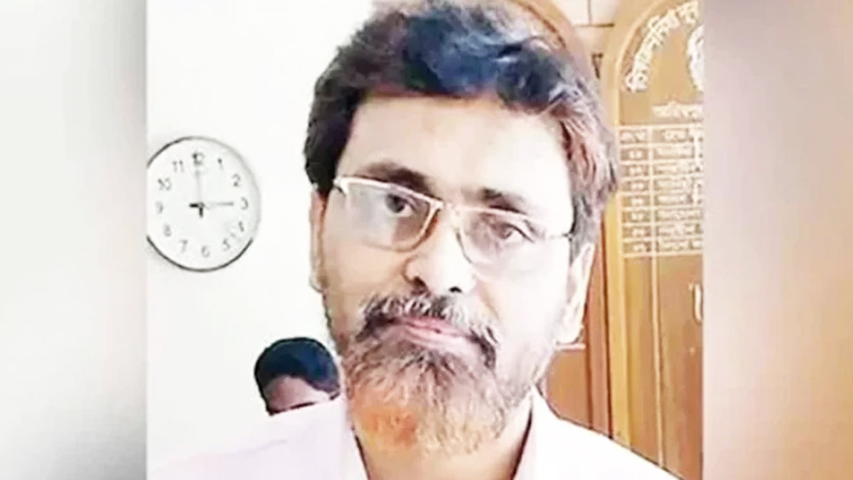 যৌন হয়রানি: ভিকারুননিসার শিক্ষক মুরাদের বিরুদ্ধে অভিযোগের সত্যতা পেয়েছে পুলিশ