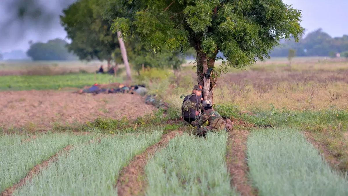 বিদ্রোহীদের হামলায় জান্তার ৬২ সেনা নিহত