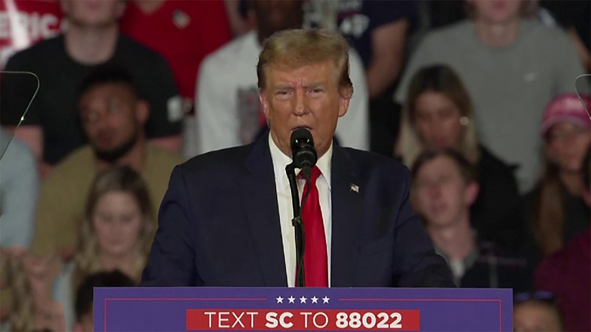 ট্রাম্পের বক্তব্য নিয়ে চলছে তোলপাড়