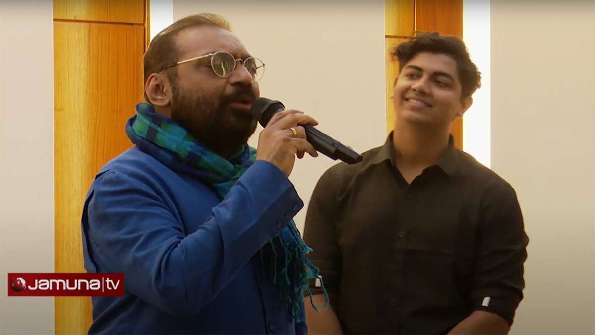 চাকরি মানে বোধহয় বিকেল জমা দেয়ার দাসখত: অনিন্দ্য চট্টোপাধ্যায়