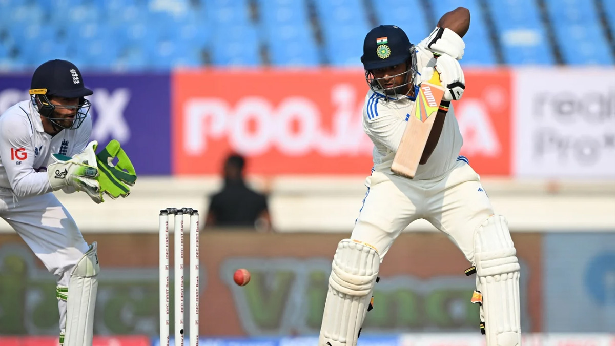 রানআউটের পরও জাদেজার প্রশংসায় সারফারাজ