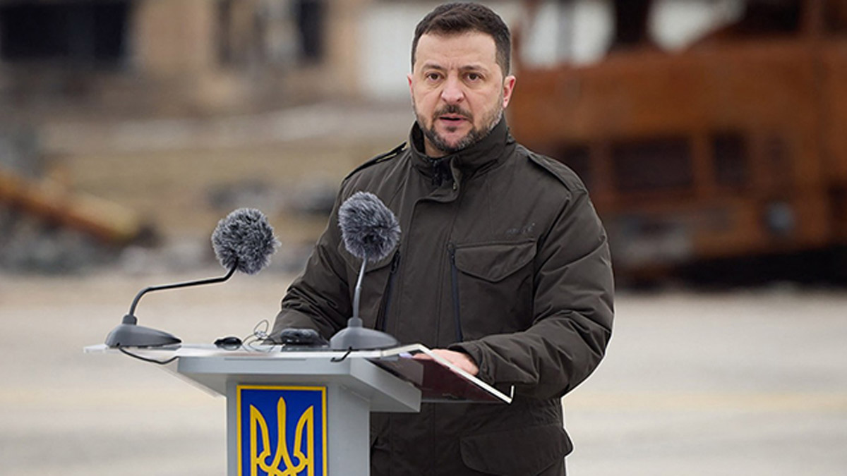 যুদ্ধের ২ বছর উপলক্ষে জাতির উদ্দেশে ভাষণ জেলেনস্কির