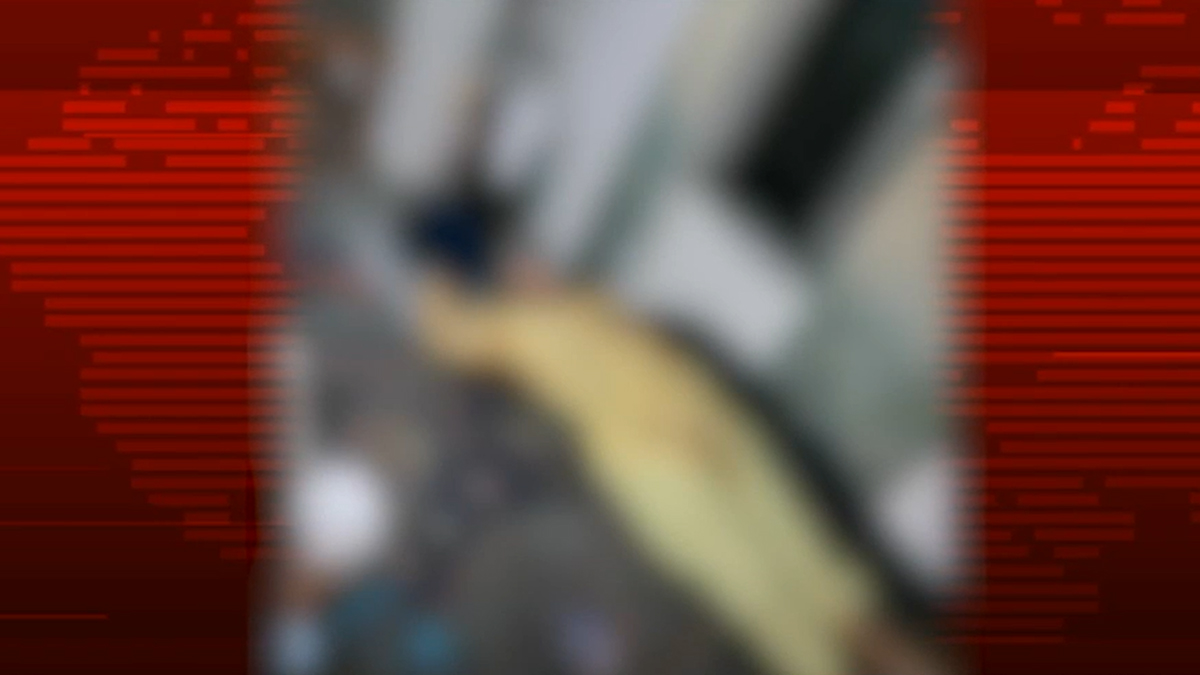 তুরাগে একই বাসা থেকে নারীর গলাকাটা ও পুরুষের ফাঁস লাগানো মরদেহ উদ্ধার