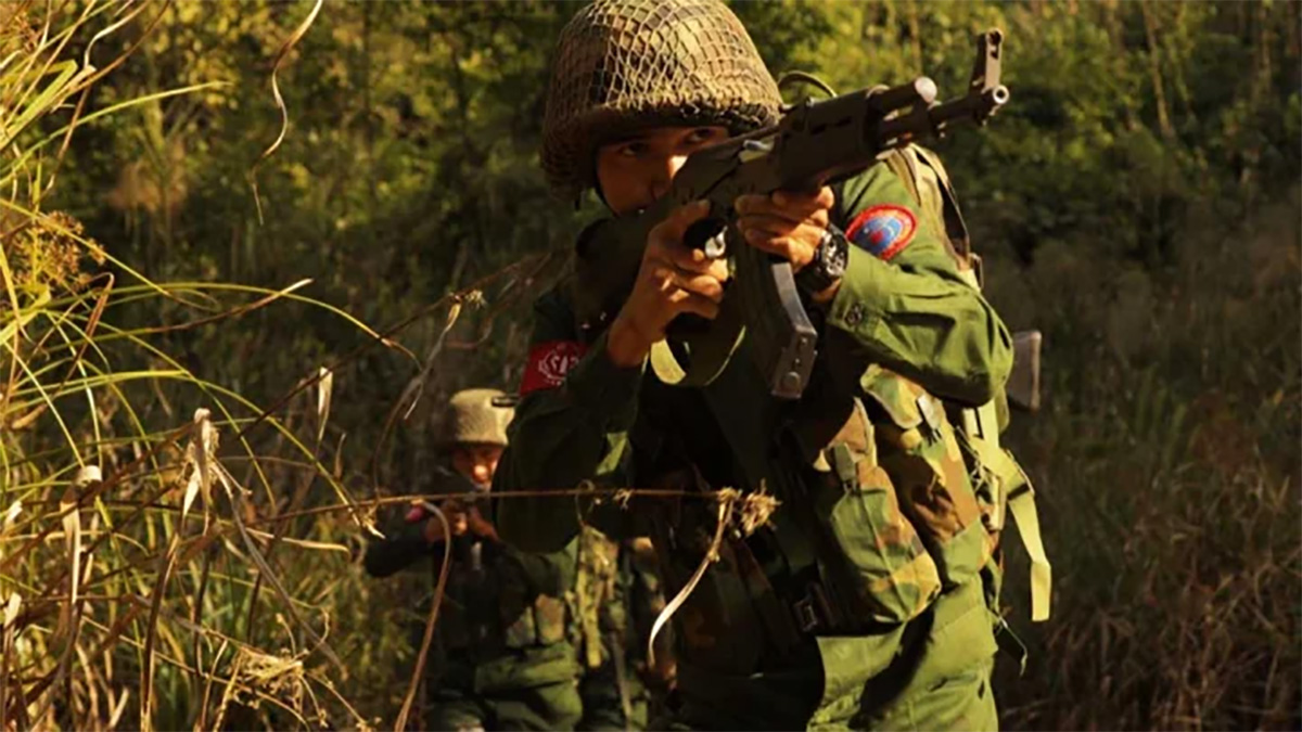 রাখাইনে চীনা বন্দরের কাছের শহর দখলের দাবি আরাকান আর্মির