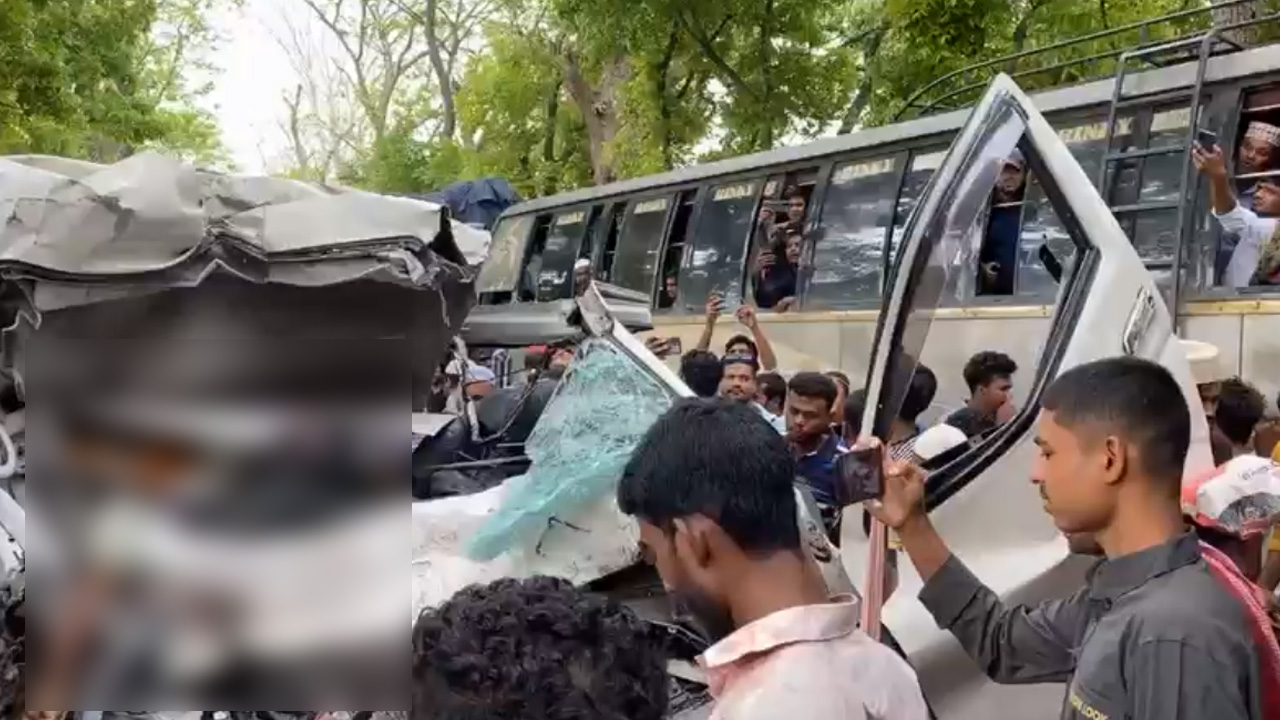 গোপালগঞ্জে সড়ক দুর্ঘটনায় নিহত ৫