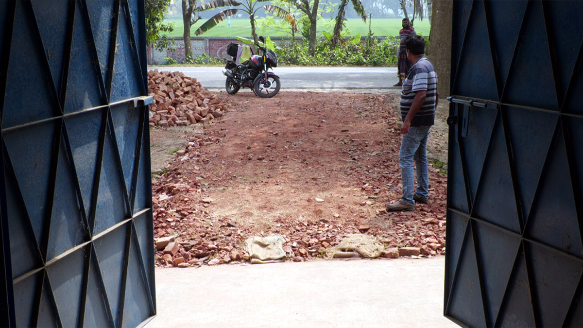 ঝিনাইদহে গোডাউন থেকে ৪০০ মণ ধান চুরি