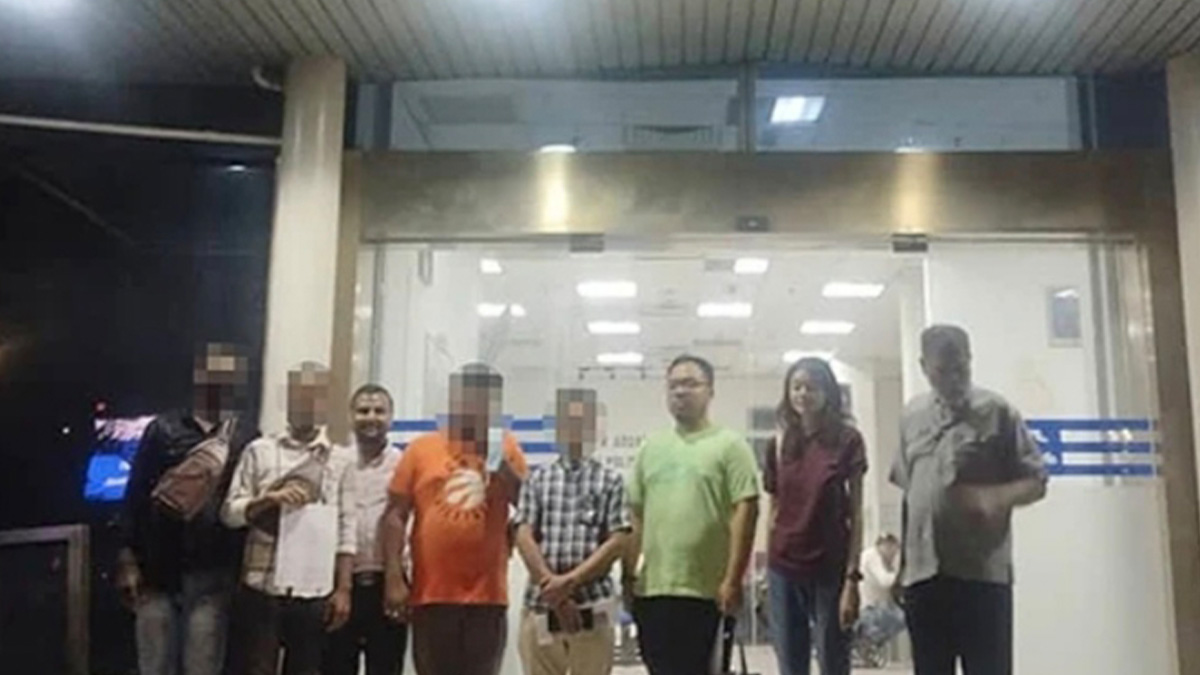 মালয়েশিয়ায় কাজ না পাওয়ায় পুলিশের দ্বারস্থ ৪ বাংলাদেশি