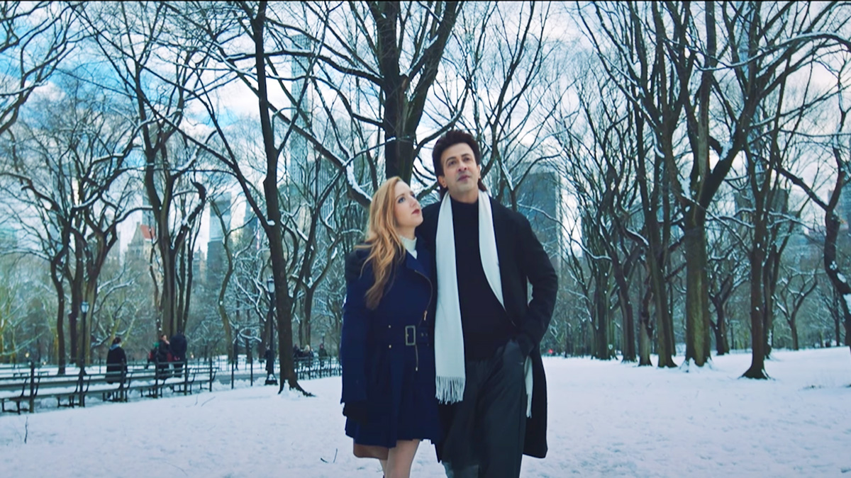 রোমান্সে মজলেন শাকিব-কোর্টনি, রাজকুমারে বাজিমাত বালাম-কোনালের গান