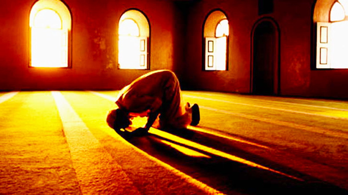 জুম্মার নামাজে সিজদারত অবস্থায় মুসল্লির মৃত্যু