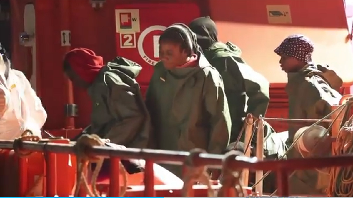 আটলান্টিক মহাসাগর থেকে ৫৩ অভিবাসন প্রত্যাশী উদ্ধার