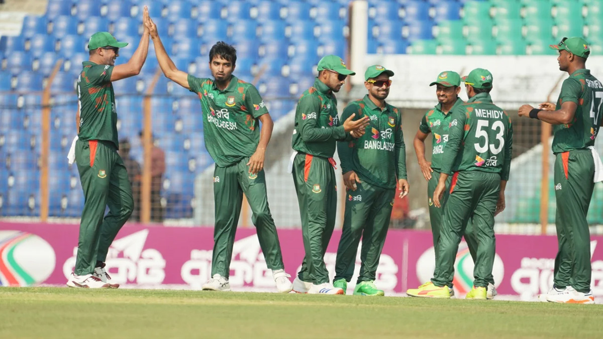 টাইগারদের নিয়ন্ত্রিত বোলিংয়ে ২৫৫ রানে গুটিয়ে গেলো শ্রীলঙ্কা