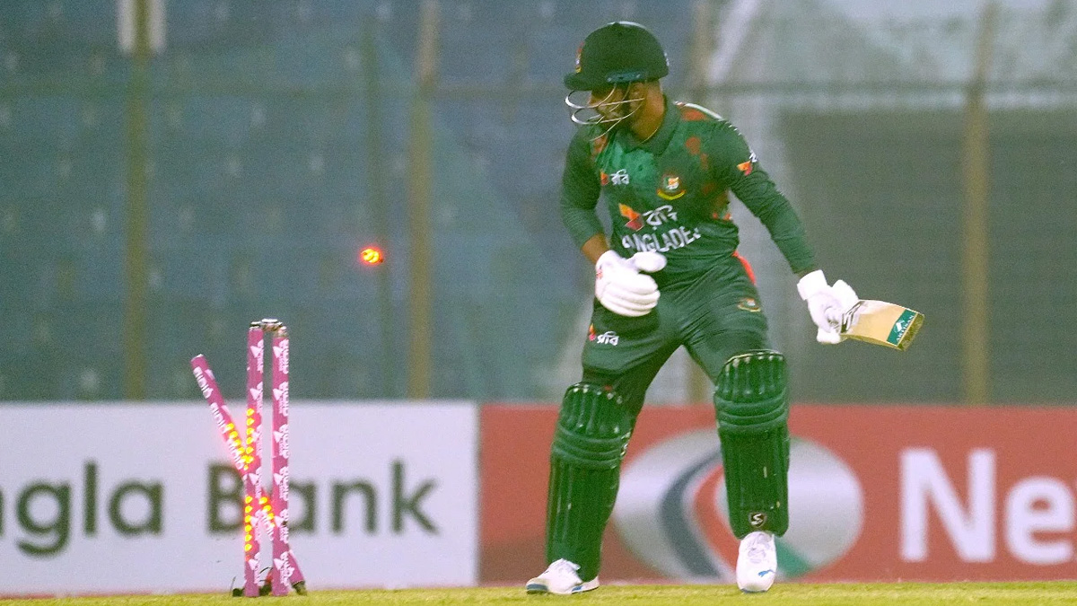 শুরুতেই ৩ উইকেট হারিয়ে চাপে টাইগাররা