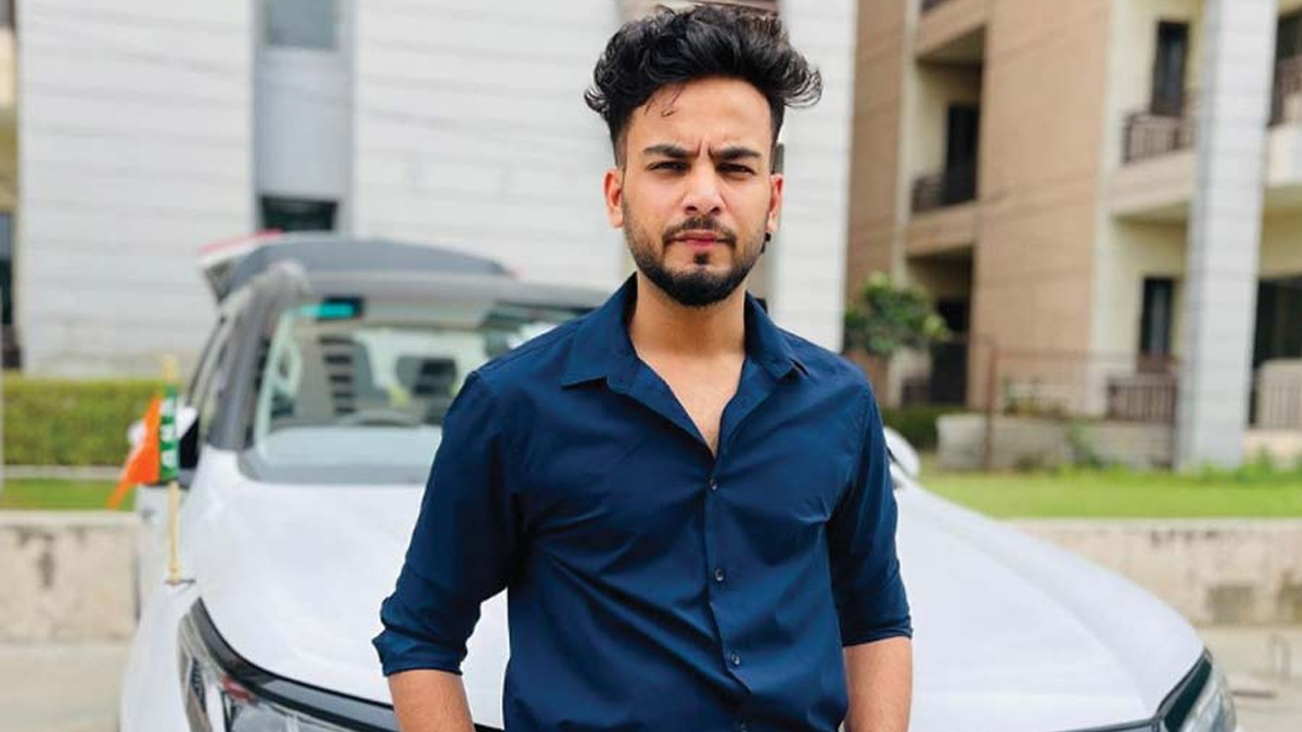 সাপের বিষ দিয়ে মাদক বানিয়ে পার্টি, ভারতীয় ইউটিউবার এলভিস যাদব গ্রেফতার